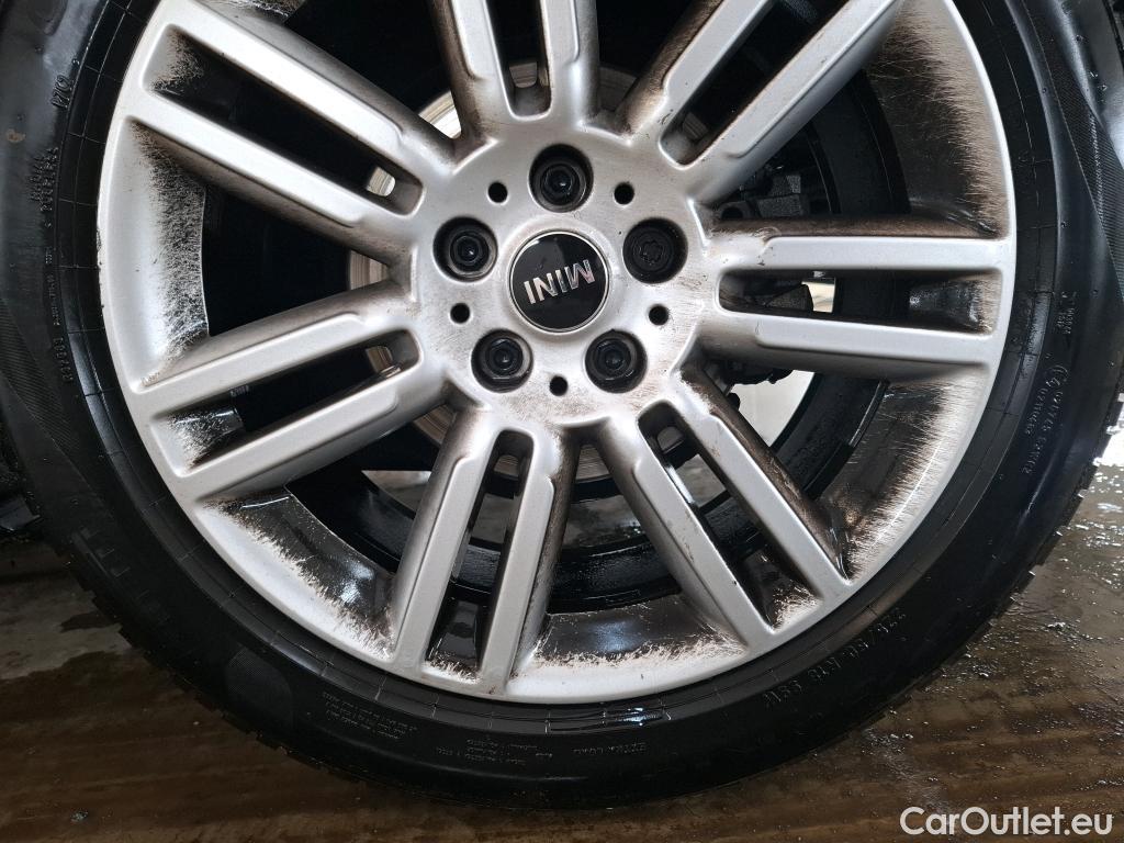  Mini  Countryman MINI  5p Crossover Cooper Finition Red Hot Chili 136 BVM6 #18