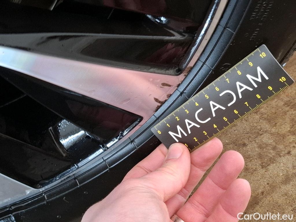  Mercedes  A-Klasse MERCEDES-BENZ Classe A Compact / 2018 / 5P / Berline A 180 d Business Line 8G-DCT #15