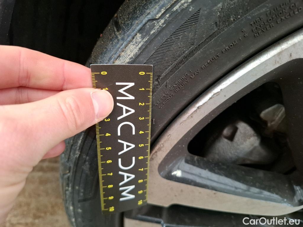  Mini  Mini   / 2021 / 3P / Berline Cooper SE Finition  Yours 184 ch BVA #25