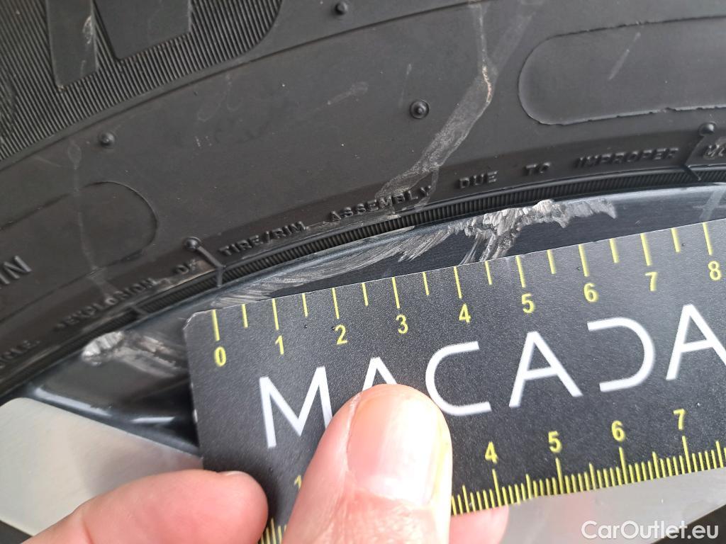  Hyundai  Tucson HYUNDAI  / 2020 / 5P / SUV 1.6 HYBRID 230 EXECUTIVE #12