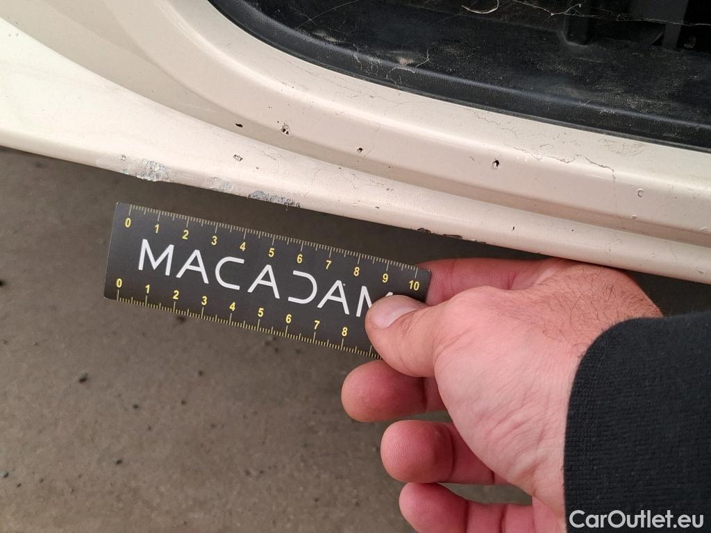  Nissan  Micra NISSAN  / 2016 / 5P / Berline IG-T 92 Acenta / VO RECONDITIONNE - PHOTOS AVANT RECONDITIONNEMENT #3