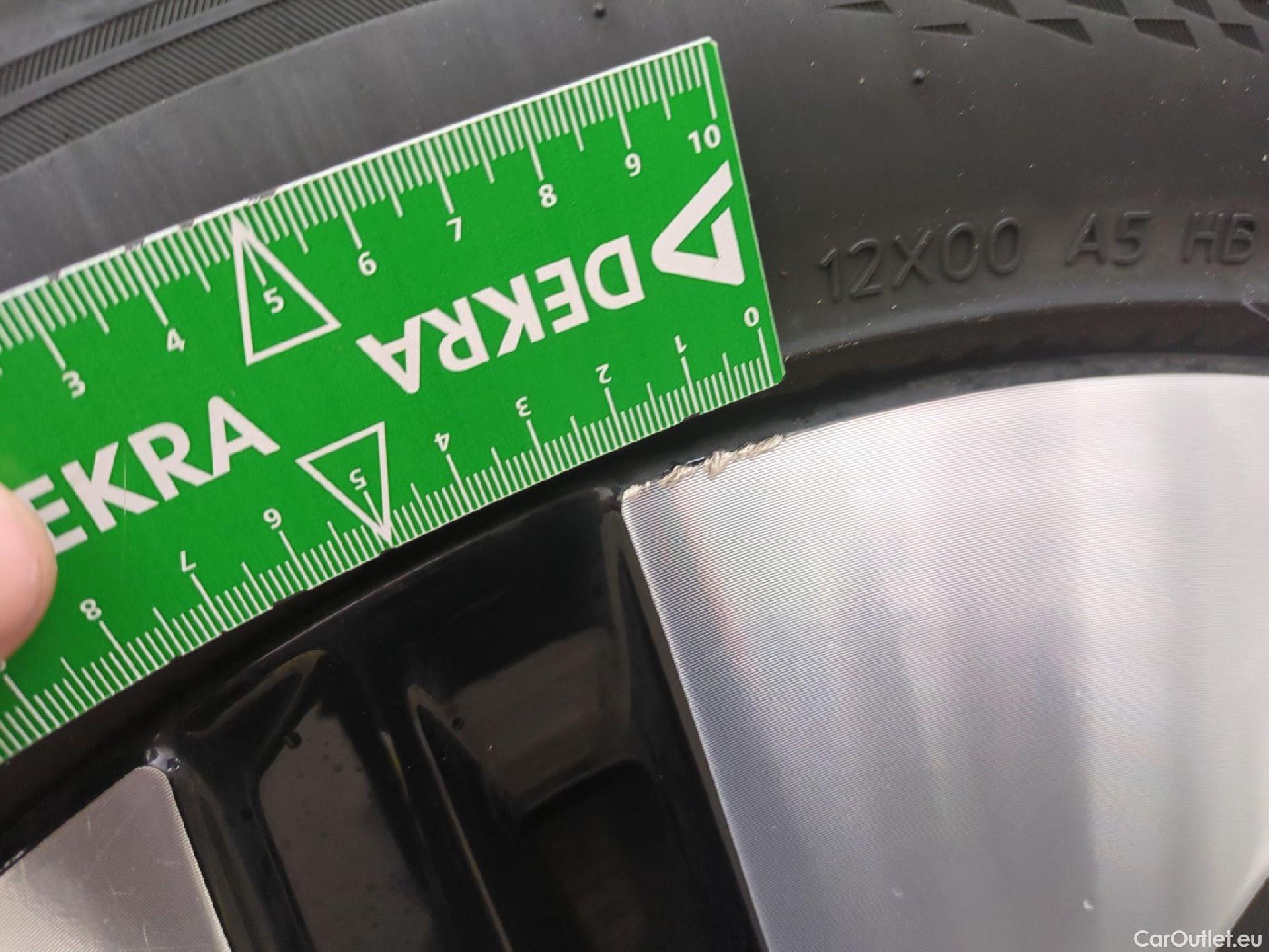  Hyundai   Ioniq Ioniq 6 Creative Electrique 77kWh BVA #32