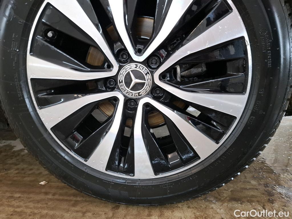  Mercedes  A-Klasse MERCEDES-BENZ Classe A Compact / 2018 / 5P / Berline A 180 d Business Line 8G-DCT #4