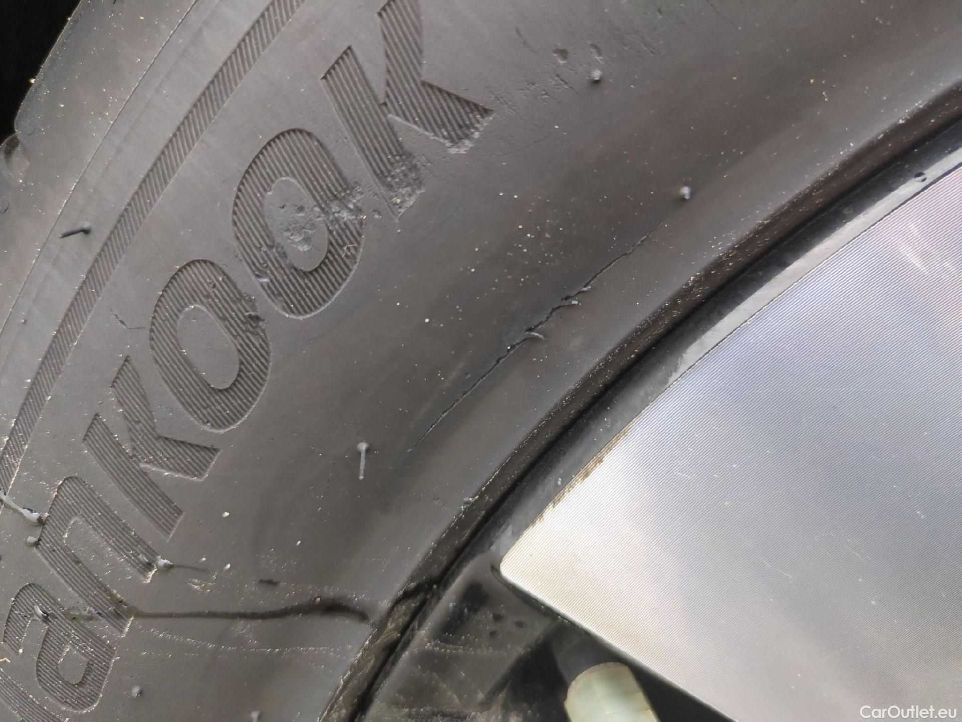  Hyundai   Ioniq Ioniq 6 Creative Electrique 77kWh BVA #11