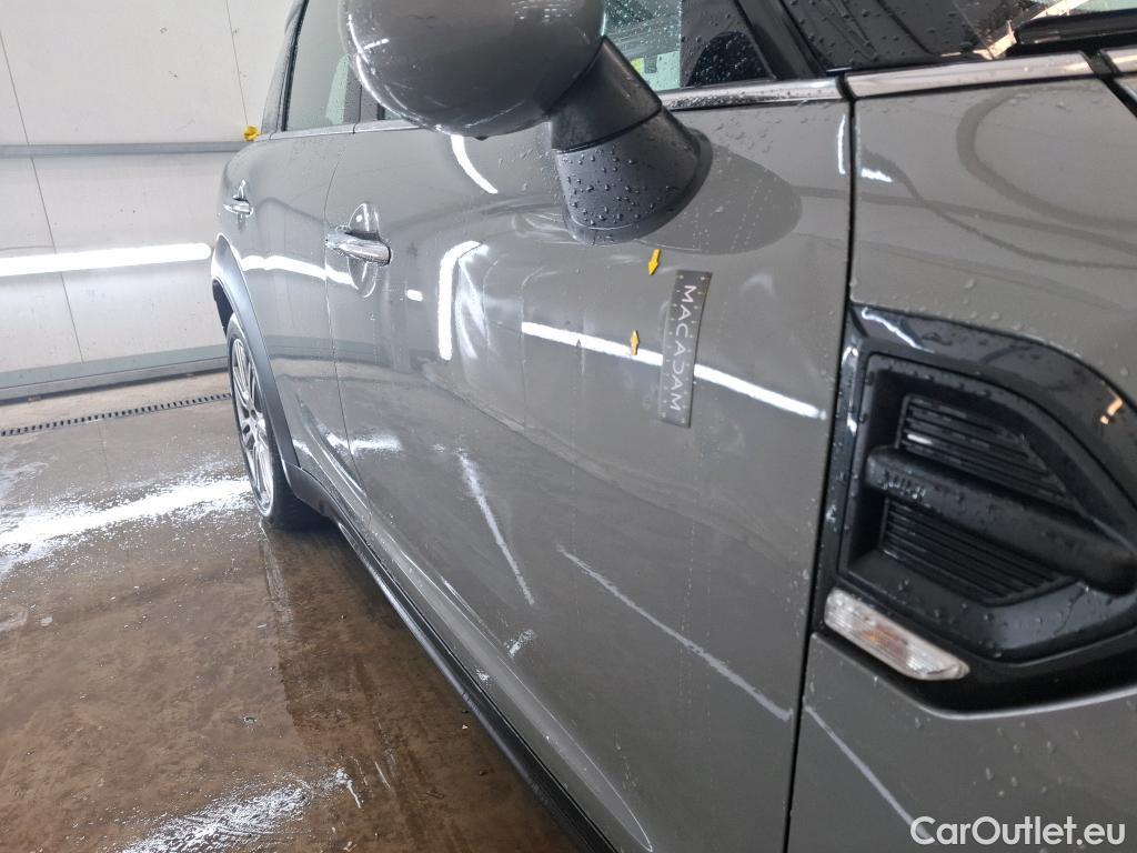  Mini  Countryman MINI  5p Crossover Cooper Finition Red Hot Chili 136 BVM6 #19