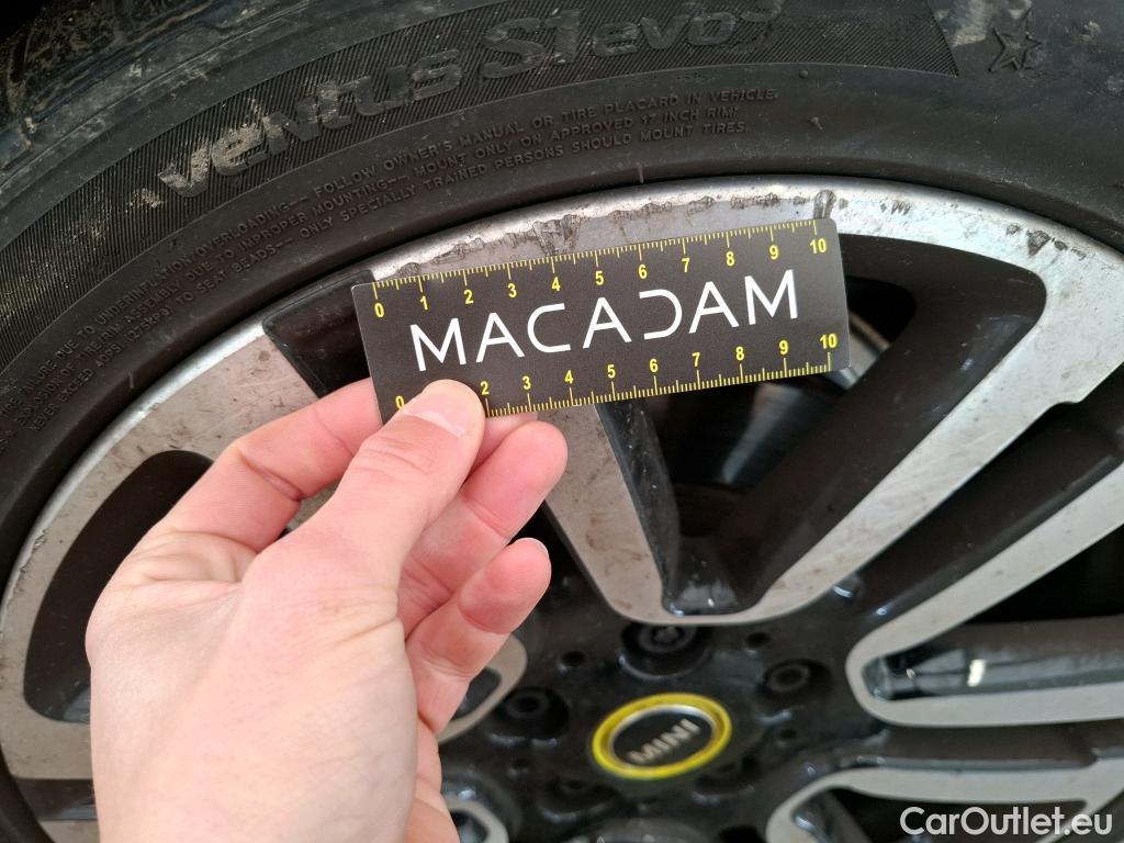  Mini  Mini   / 2021 / 3P / Berline Cooper SE Finition  Yours 184 ch BVA #42