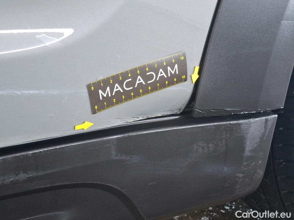  Mini  Countryman MINI  5p Crossover Cooper Finition Red Hot Chili 136 BVM6 #2