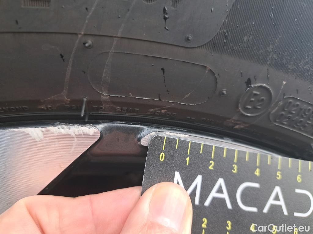  Hyundai  Tucson HYUNDAI  / 2020 / 5P / SUV 1.6 HYBRID 230 EXECUTIVE #15