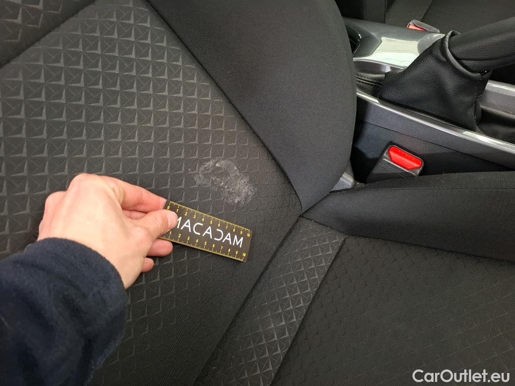  Nissan  Juke NISSAN  / 2019 / 5P / Crossover DIG-T 114 BVM6 Acenta #17