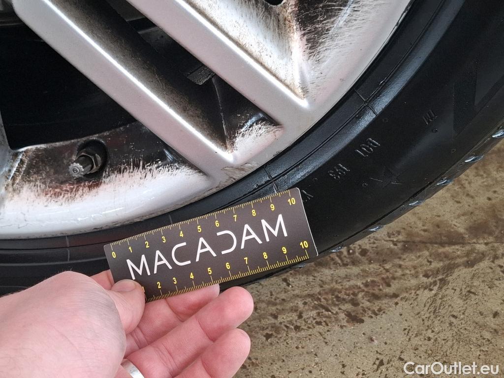  Mini  Countryman MINI  5p Crossover Cooper Finition Red Hot Chili 136 BVM6 #8