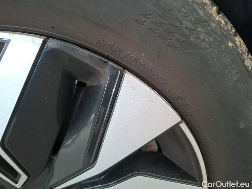  Nissan  Juke NISSAN  / 2019 / 5P / Crossover DIG-T 114 BVM6 Acenta #9