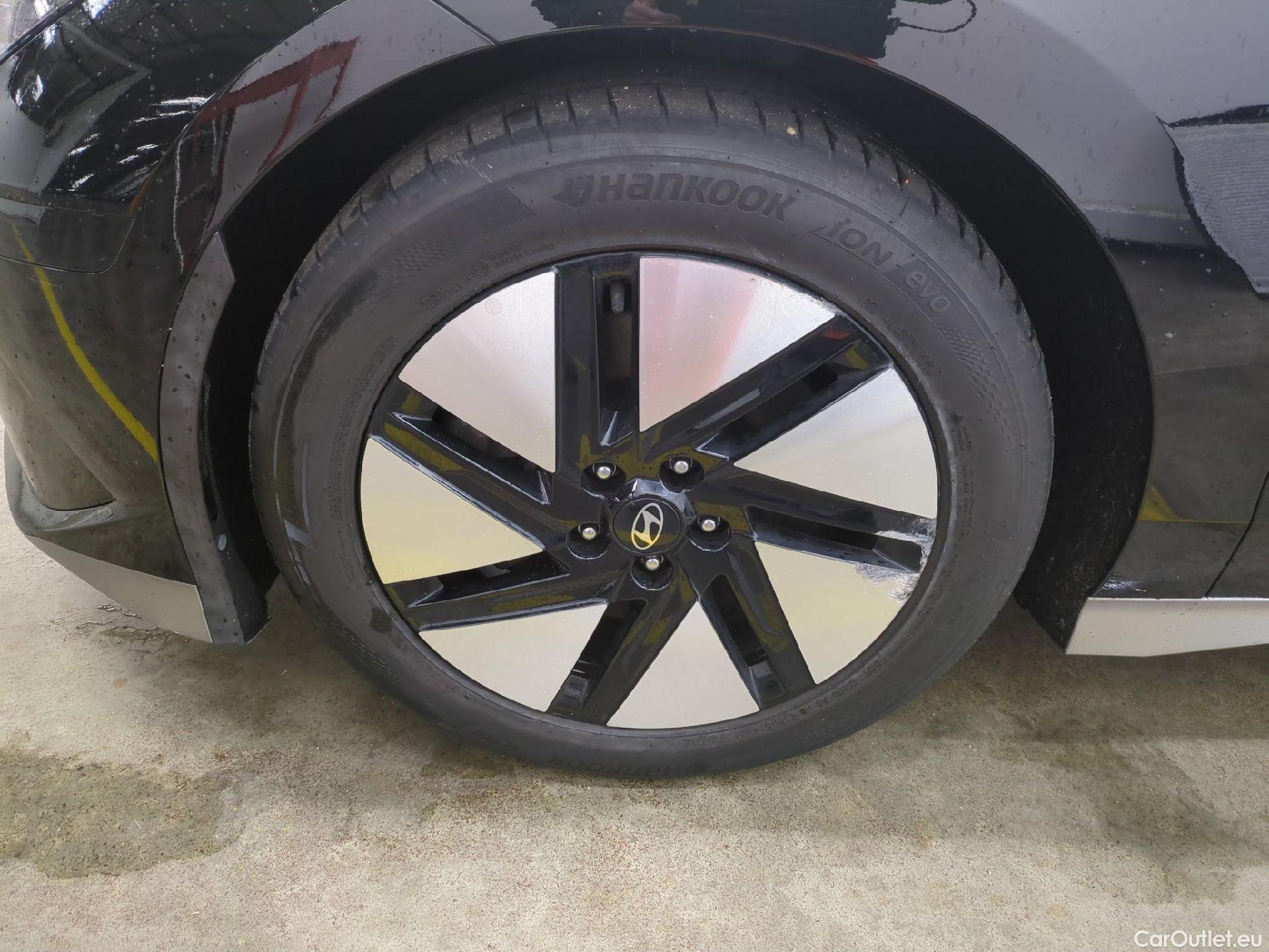  Hyundai   Ioniq Ioniq 6 Creative Electrique 77kWh BVA #1