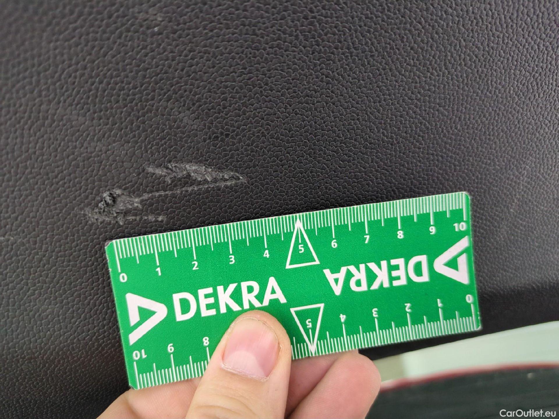  Mini  Countryman MINI  / 2020 / 5P / Crossover Cooper Essential 136 ch BVA7 #4