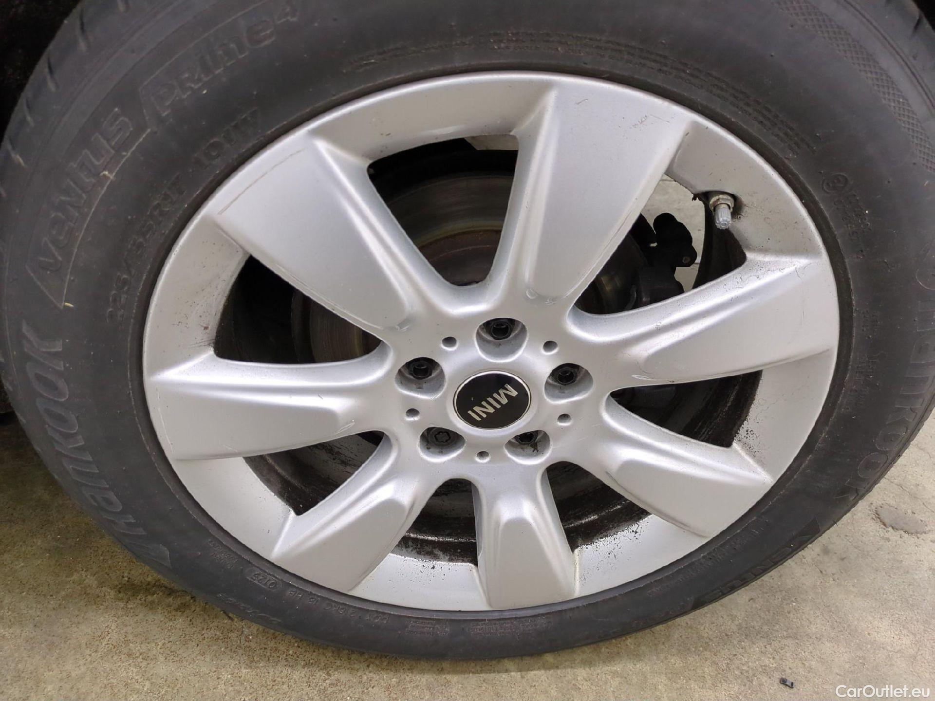  Mini  Countryman MINI  / 2020 / 5P / Crossover Cooper Essential 136 ch BVA7 #10