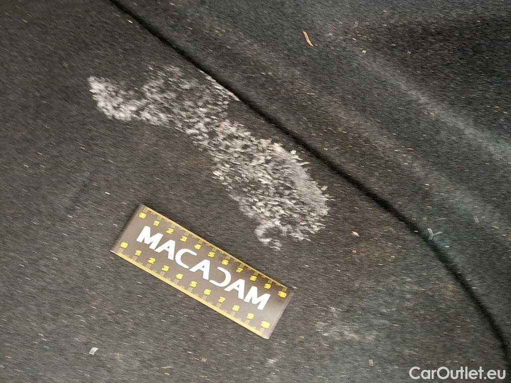  Mercedes  A-Klasse MERCEDES-BENZ Classe A Compact / 2018 / 5P / Berline A 180 d Business Line 8G-DCT #6