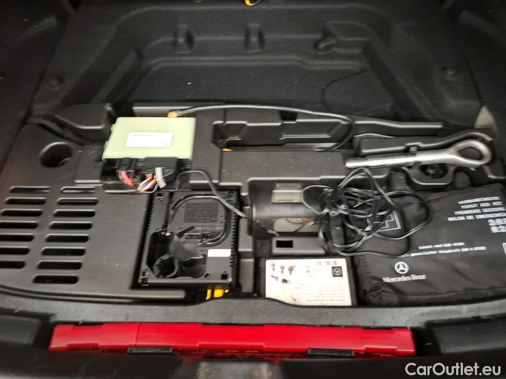  Mercedes  A-Klasse MERCEDES-BENZ Classe A Compact / 2018 / 5P / Berline A 180 d Business Line 8G-DCT #2