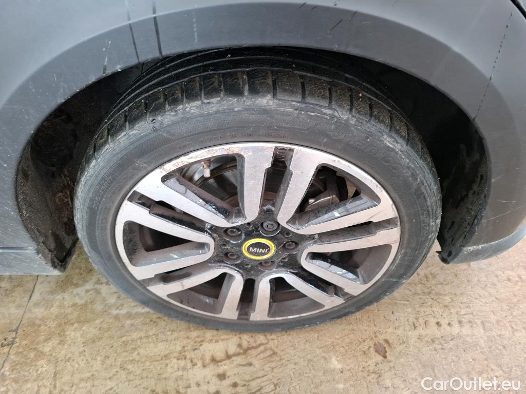  Mini  Mini   / 2021 / 3P / Berline Cooper SE Finition  Yours 184 ch BVA #27