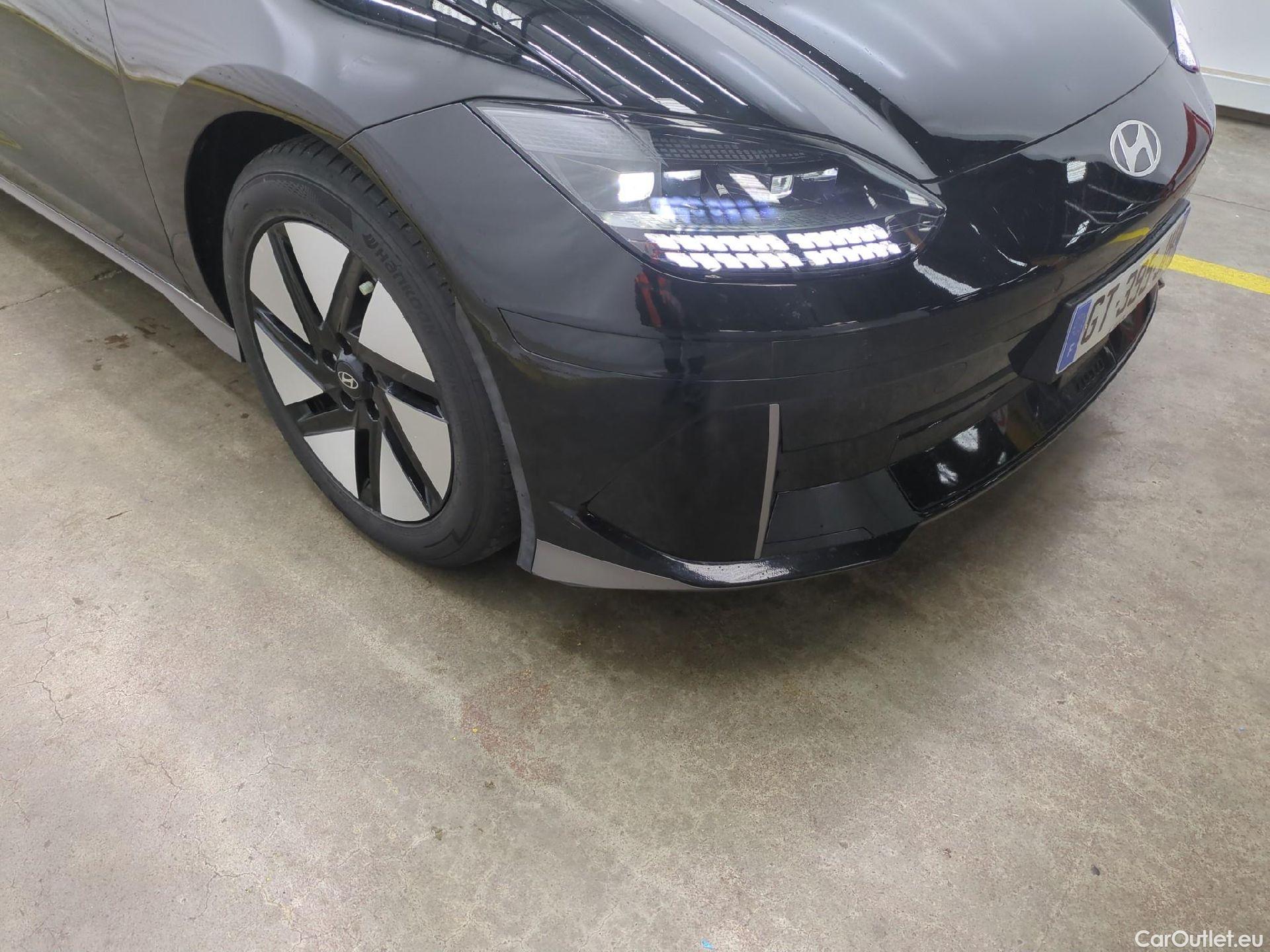  Hyundai   Ioniq Ioniq 6 Creative Electrique 77kWh BVA #14