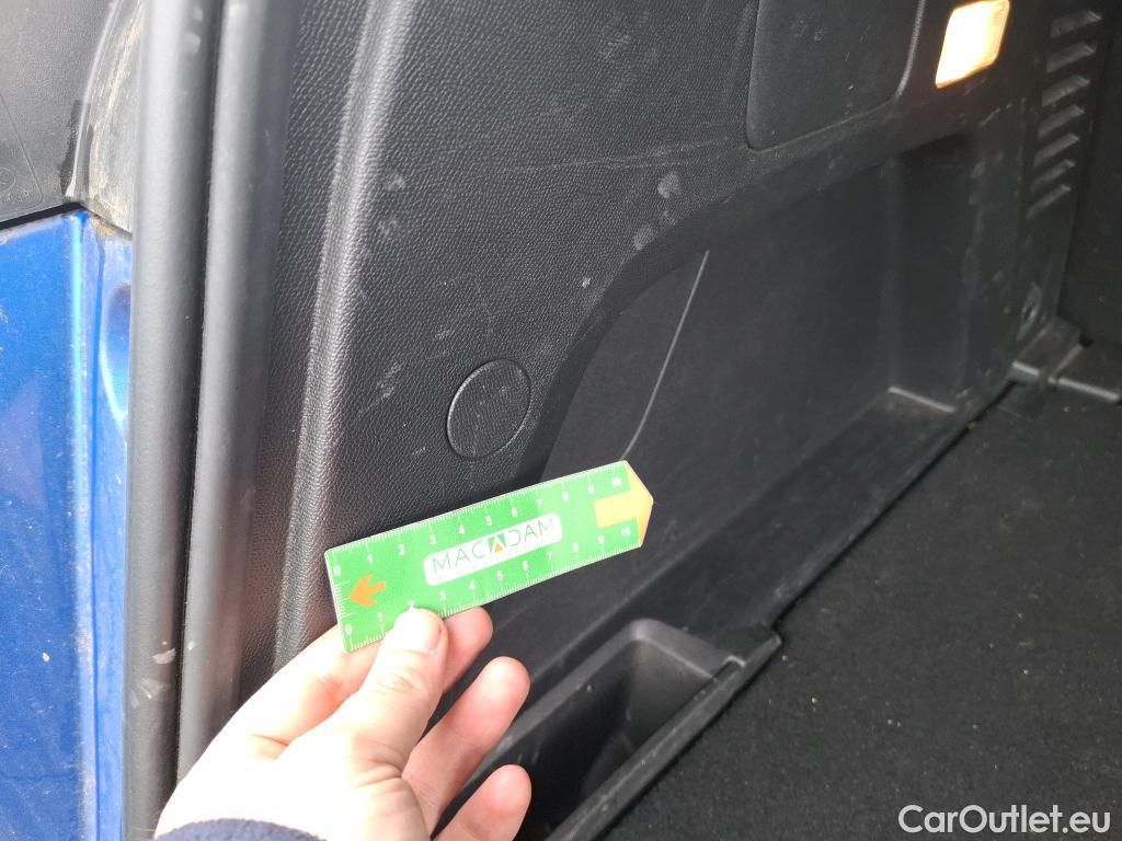  Peugeot  3008  Active Pack 1.5 HDi 130CV BVA8 E6d / VO RECONDITIONNE - PHOTOS AVANT RECONDITIONNEMENT #15