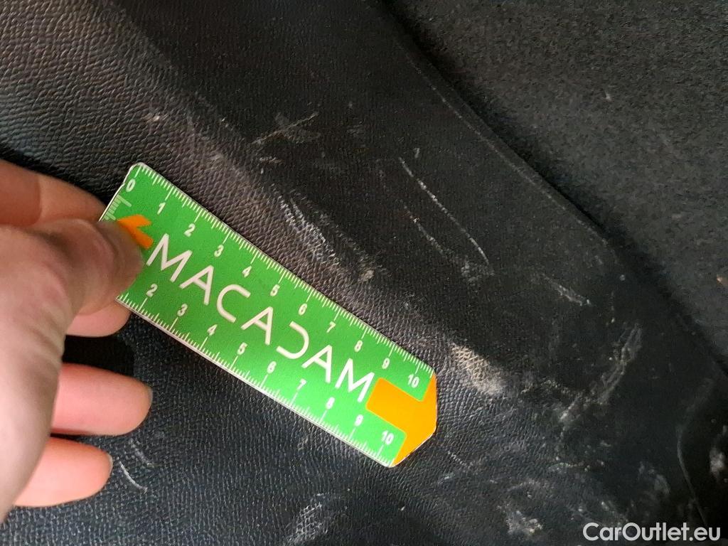  Peugeot  2008  Active Business 1.2 PureTech 130CV BVA8 E6d #15