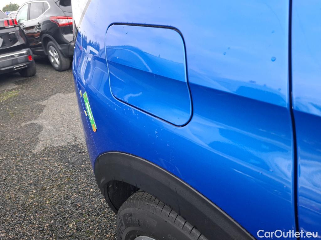  Peugeot  3008  Active Pack 1.5 HDi 130CV BVA8 E6d / VO RECONDITIONNE - PHOTOS AVANT RECONDITIONNEMENT #16