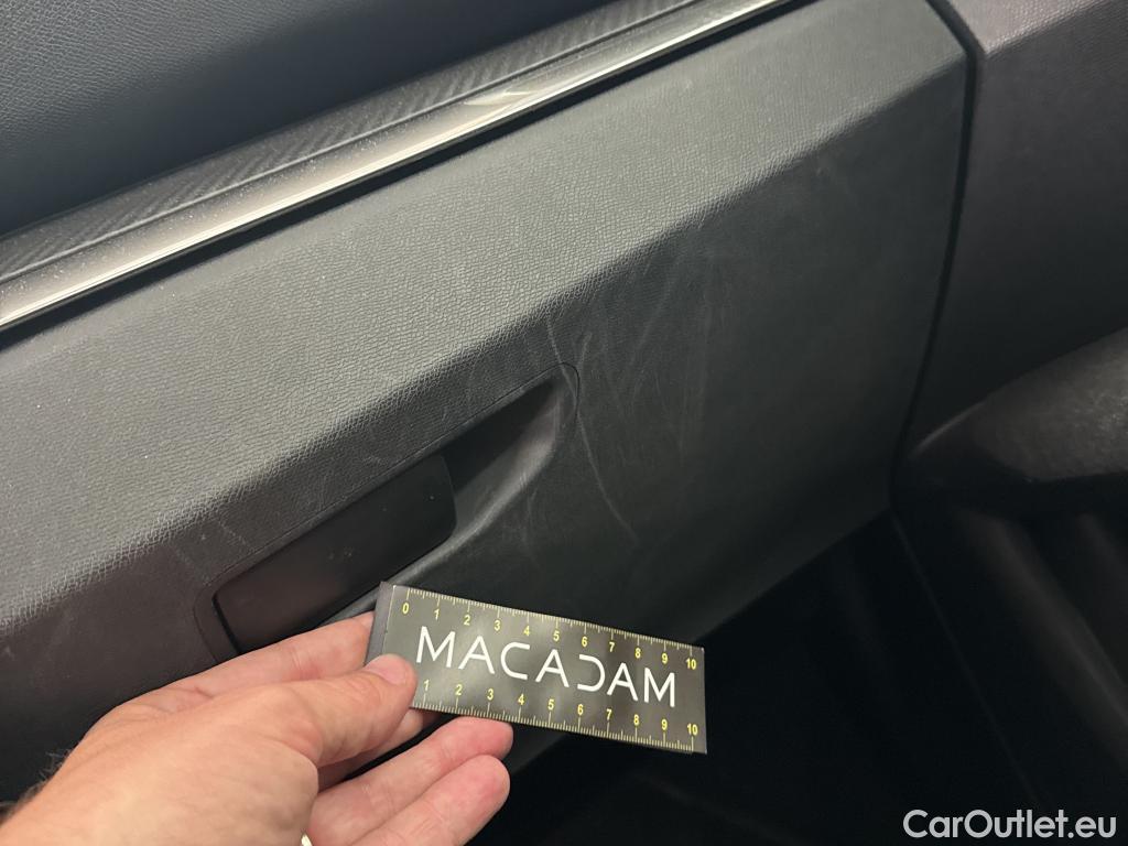  Peugeot  3008  Active Pack 1.5 HDi 130CV BVA8 E6d / VO RECONDITIONNE - PHOTOS AVANT RECONDITIONNEMENT #18