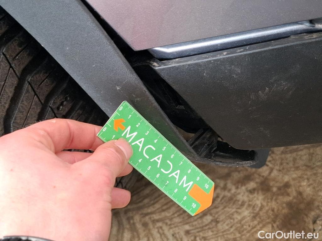  Peugeot  3008  Active Pack 1.5 HDi 130CV BVA8 E6d #11