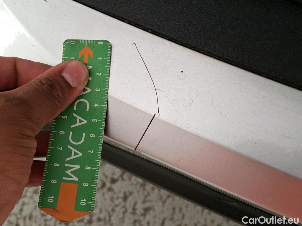  Peugeot  2008  Active Business 1.2 PureTech 100CV BVM6 E6d #8