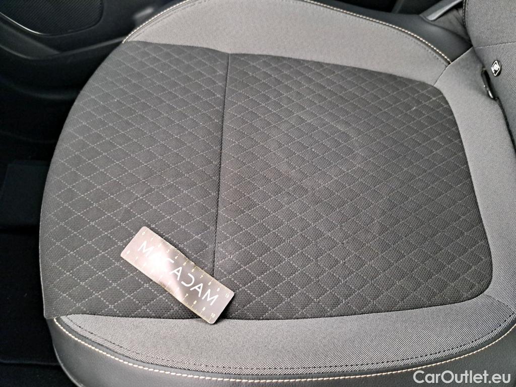  Opel   Grandland X Grandland X Elegance Business 1.5 130CV BVA8 E6d #14