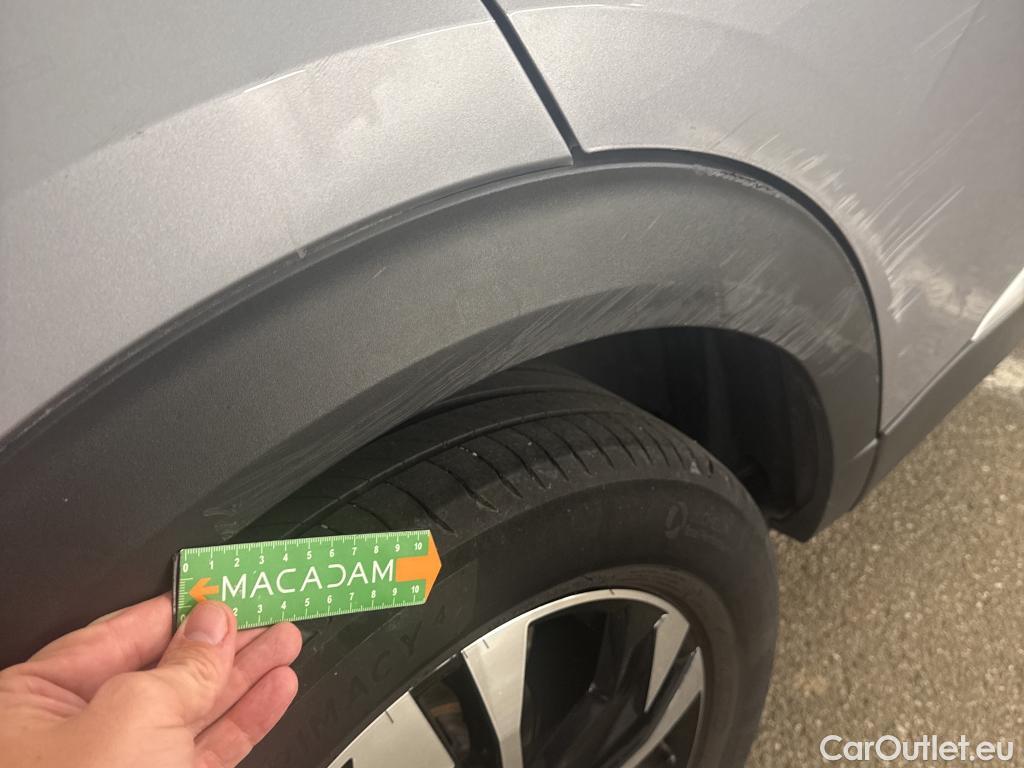  Peugeot  2008  Allure Business 1.2 PureTech 100CV BVM6 E6d #36