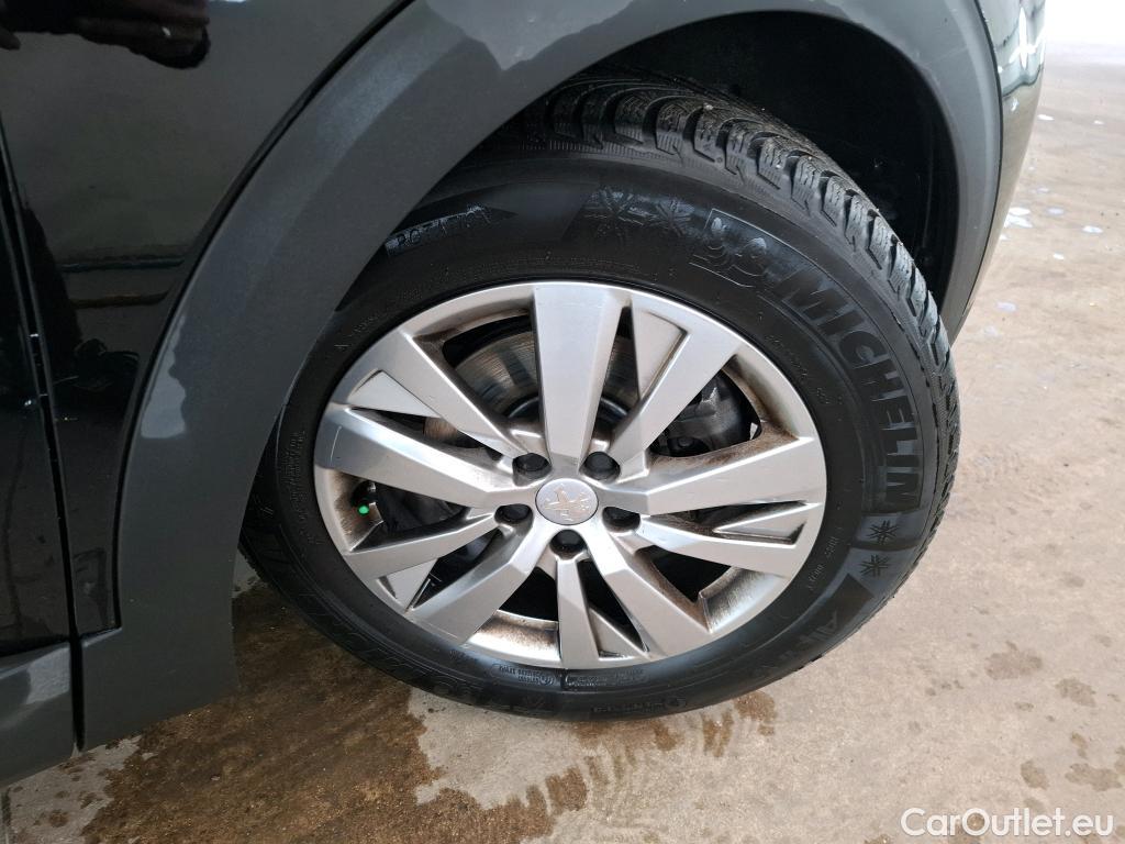  Peugeot  5008  Active Business 1.5 HDi 130CV BVA8 E6dT #23