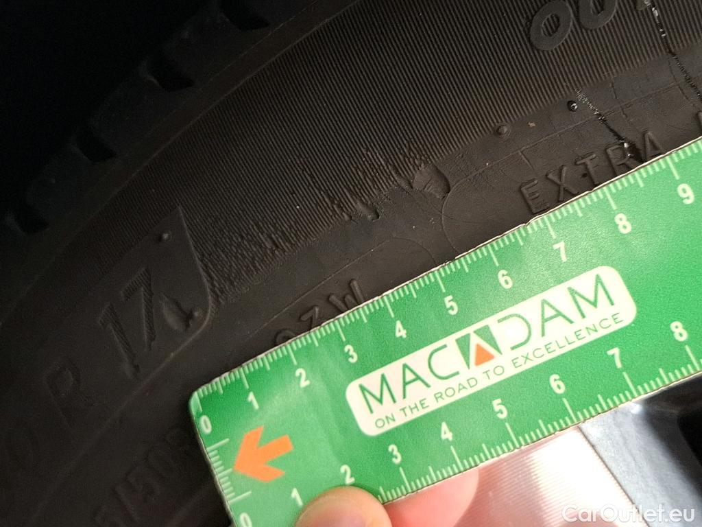  Renault  Megane  IV Berline 5 ptes. Techno 1.3 TCe 140CV BVA7 E6d / VO RECONDITIONNE - PHOTOS AVANT RECONDITIONNEMENT #3