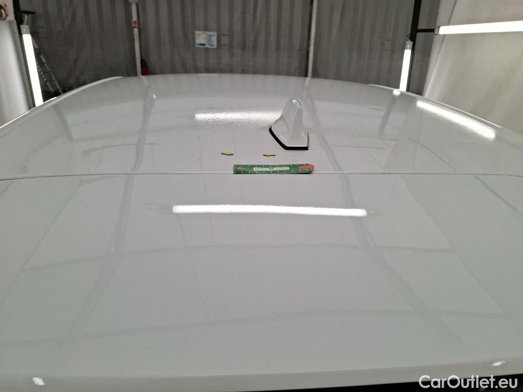  Renault  Megane  IV Berline 5 ptes. Techno 1.3 TCe 140CV BVA7 E6d / VO RECONDITIONNE - PHOTOS AVANT RECONDITIONNEMENT #10