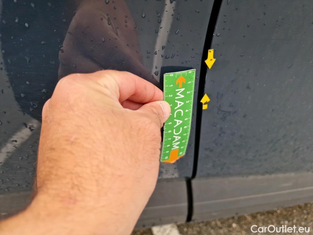  Renault  Captur  II Business 1.6 E-TECH Hybrid 145CV BVA6 E6d #18