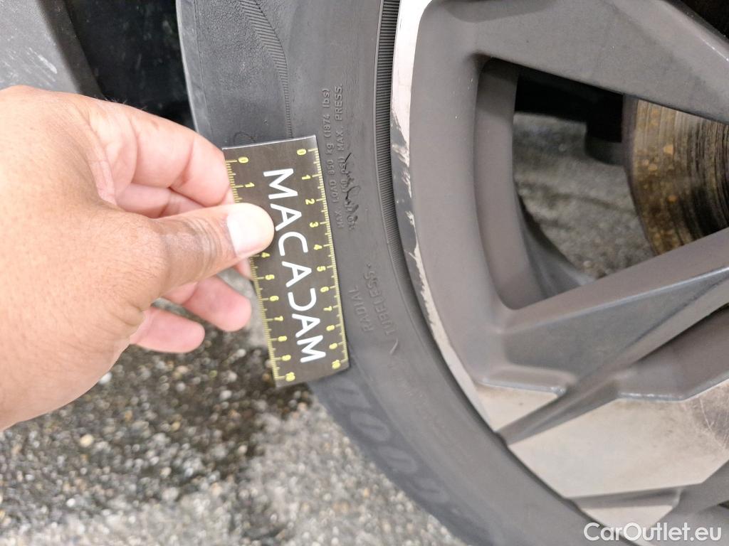  Peugeot  5008 PEUGEOT  / 2020 / 5P / SUV BlueHDi 180 SS EAT8 GT Pack / VO RECONDITIONNE - PHOTOS AVANT RECONDITIONNEMENT #5