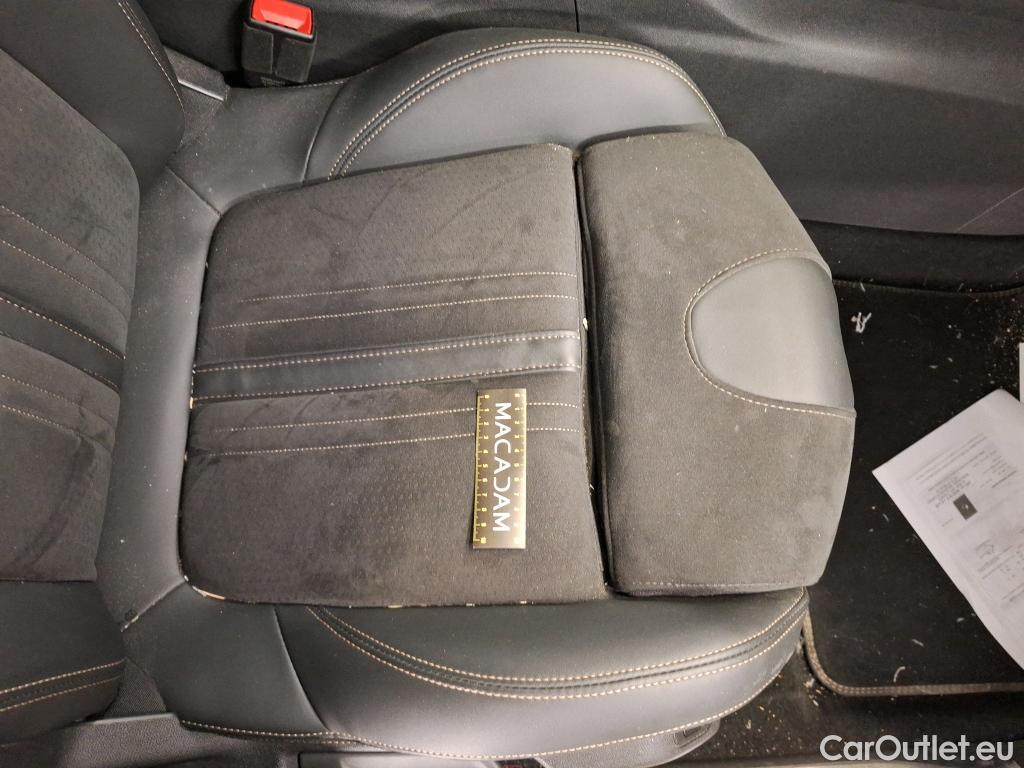  Peugeot  5008 PEUGEOT  / 2020 / 5P / SUV BlueHDi 180 SS EAT8 GT Pack / VO RECONDITIONNE - PHOTOS AVANT RECONDITIONNEMENT #12