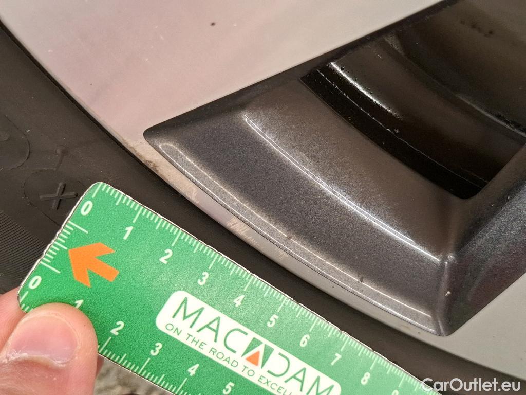  Renault  Megane  IV Berline 5 ptes. Techno 1.3 TCe 140CV BVA7 E6d / VO RECONDITIONNE - PHOTOS AVANT RECONDITIONNEMENT #7