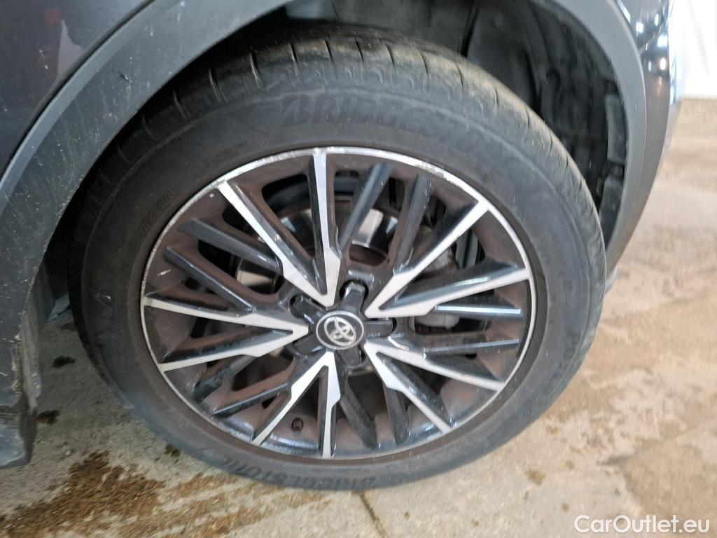  Toyota  C-HR TOYOTA  / 2016 / 5P / SUV 2.0 HYBRIDE 184 DISTINCTIVE #14