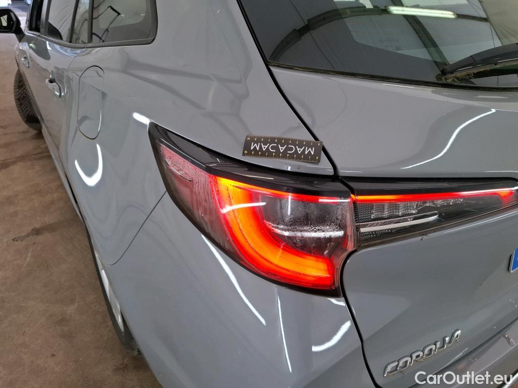  Toyota  Corolla TOYOTA  Touring Sports / 2018 / 5P / Break Hybride 122h Dynamic Business Stage Acad #53
