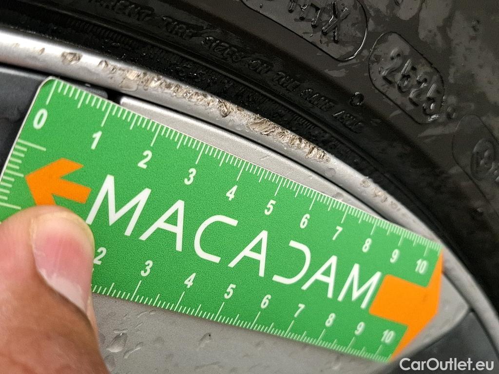  Tesla  Model Y TESLA  / 2020 / 5P / SUV Grand Autonomie Dual Motor AWD #19