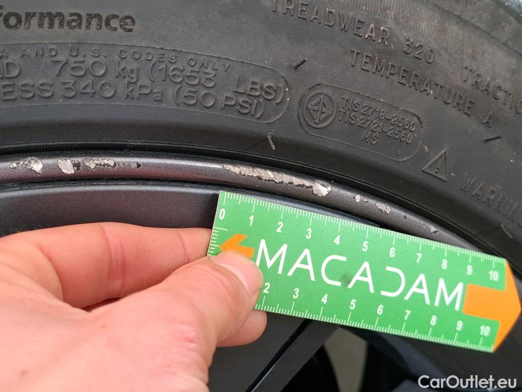  Tesla  Model 3 TESLA  / 2018 / 4P / Berline Grande Autonomie Dual Motor AWD #23