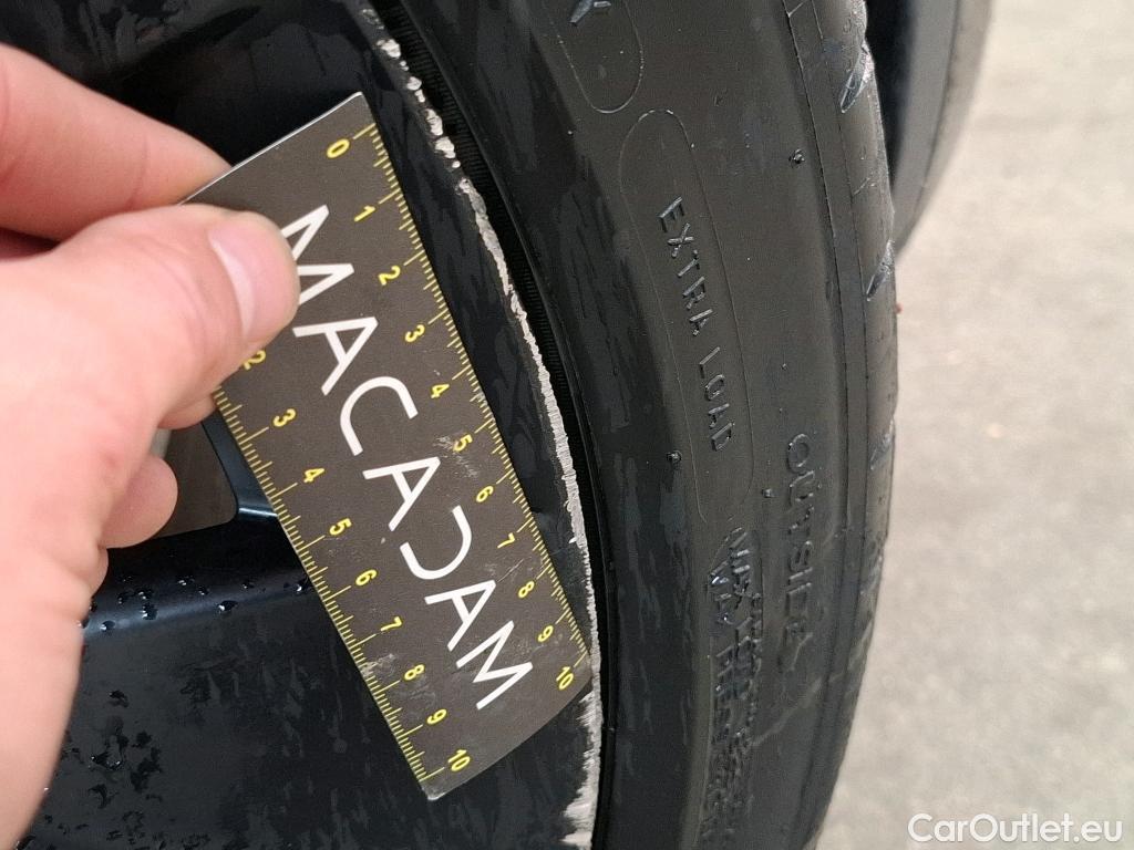  Tesla  Model Y TESLA  / 2020 / 5P / SUV Grand Autonomie Dual Motor AWD #45