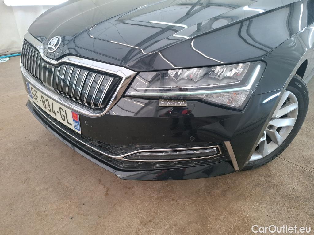  Skoda  Superb SKODA  Combi / 2019 / 5P / Break 1.4 TSI PHEV 218ch DSG6 Style #3