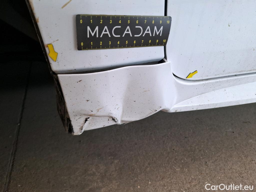  Toyota  Corolla TOYOTA  / 2018 / 5P / Berline Hybride 122h Dynamic Business Beyond Zer #2