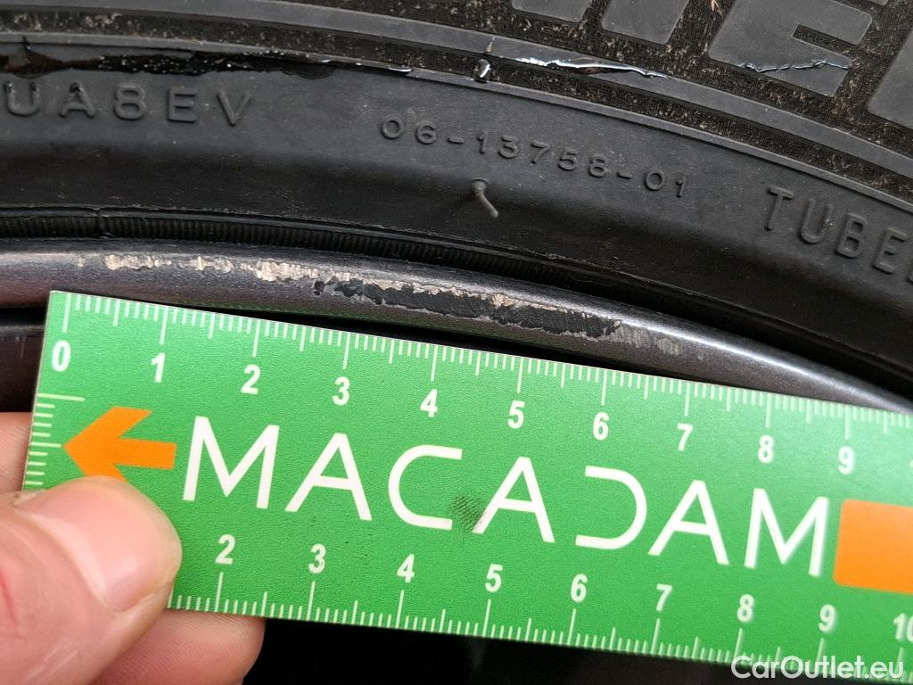  Tesla  Model 3 TESLA  / 2018 / 4P / Berline Grande Autonomie Dual Motor AWD #2