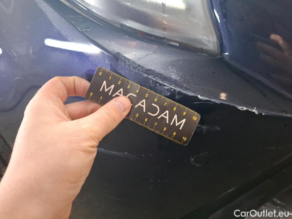  Toyota  Corolla TOYOTA  Touring Sports / 2018 / 5P / Break Hybride 122h Dynamic Business Beyond Zer #2