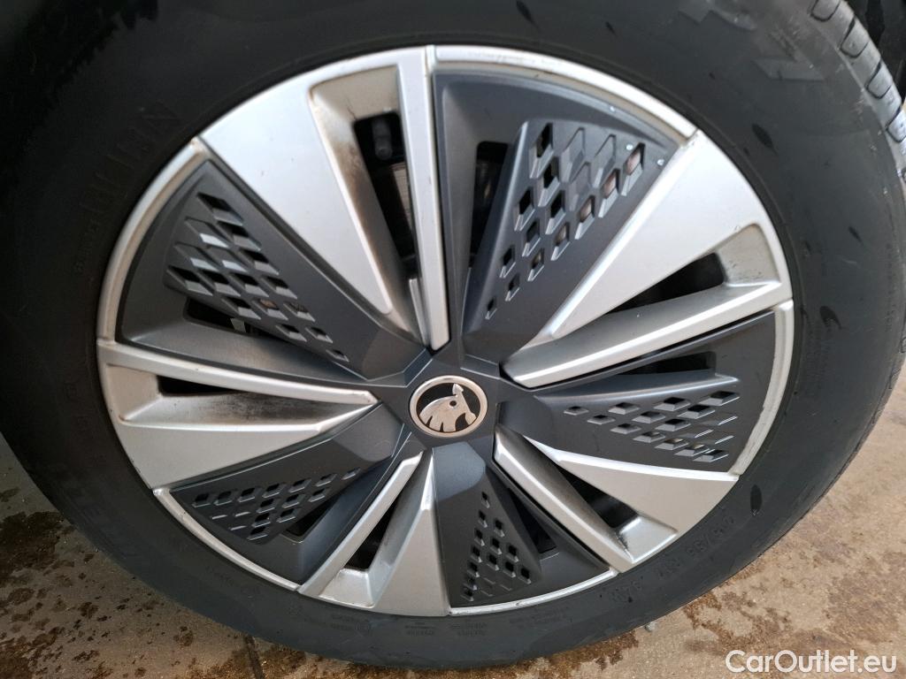  Skoda  Karoq SKODA  / 2017 / 5P / SUV 2.0 TDI 116ch DSG7 Business #29