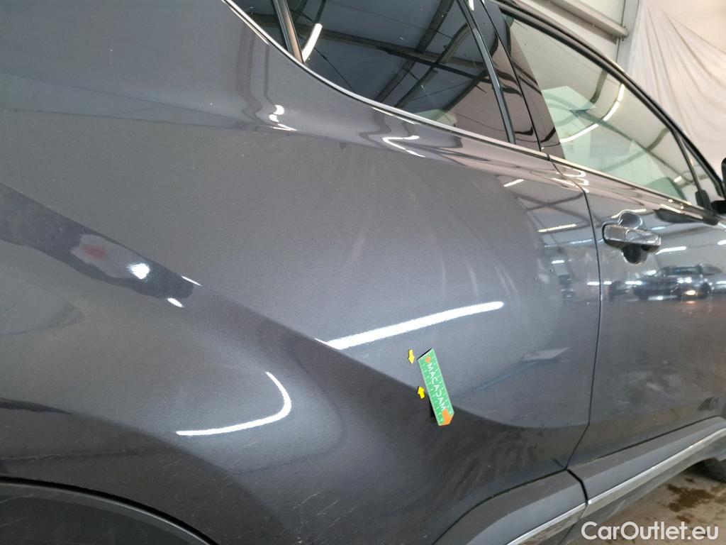  Toyota  C-HR TOYOTA  / 2016 / 5P / SUV 2.0 HYBRIDE 184 DISTINCTIVE #33