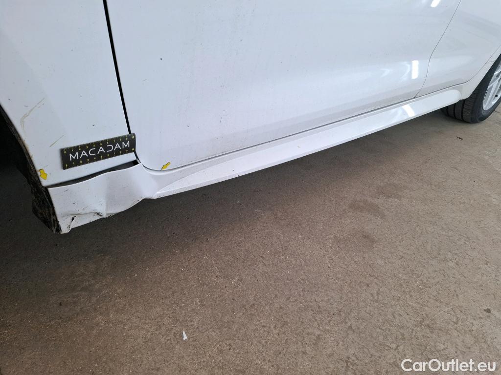  Toyota  Corolla TOYOTA  / 2018 / 5P / Berline Hybride 122h Dynamic Business Beyond Zer #1