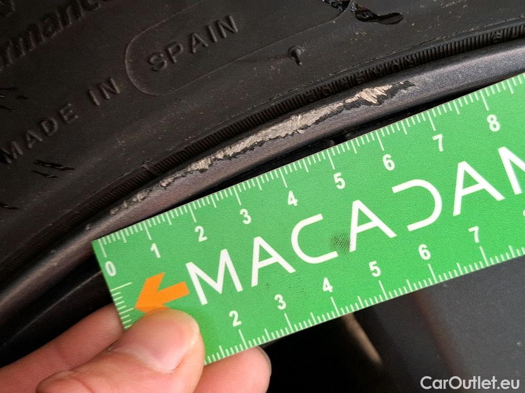  Tesla  Model 3 TESLA  / 2018 / 4P / Berline Grande Autonomie Dual Motor AWD #3